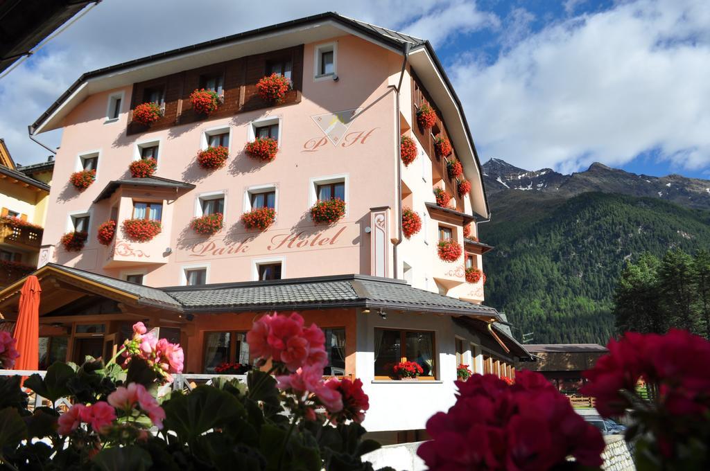 Park Hotel Santa Caterina di Valfurva Exterior foto
